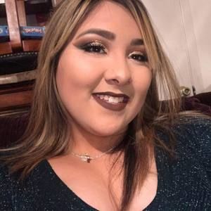 Meet your Posher, Jasmin